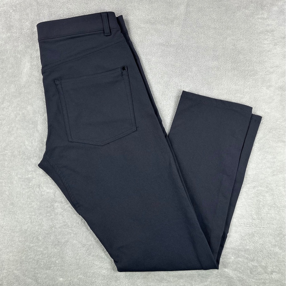 Western Rise Diversion Pants Mens 31x30 Gray Tapered 4-Way Stretch Tech Travel